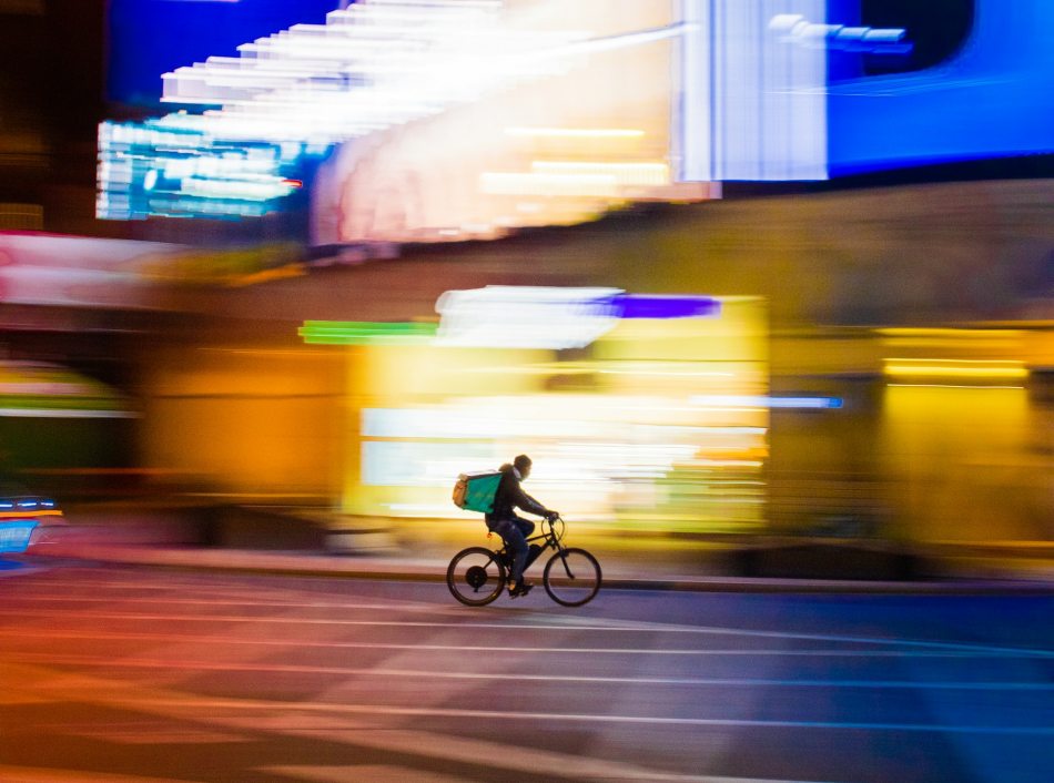 Vegyes elektromos flottákkal a környezet védelméért - fotó: Unsplash