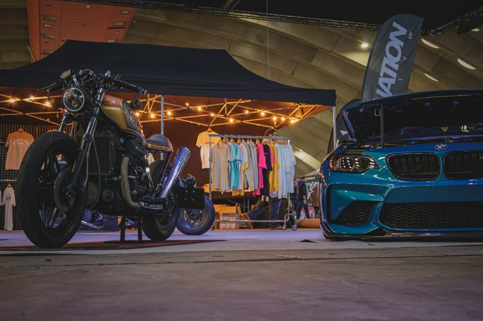 BMW - robotok - gyár - illustráció - Fotó: Unsplash
